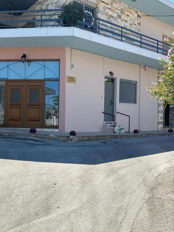 Paola'S Apartment Near Athens Airport Spata  Ngoại thất bức ảnh